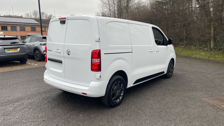 Vauxhall Vivaro L1 Diesel 1.5 Turbo D 120 Pro H1 Van